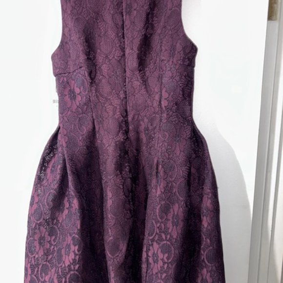 CALVIN KLEIN Size 8 Fit & Flare Dress Thick Lace Sleeveless Lined Purple NWT NEW - Picture 7 of 7